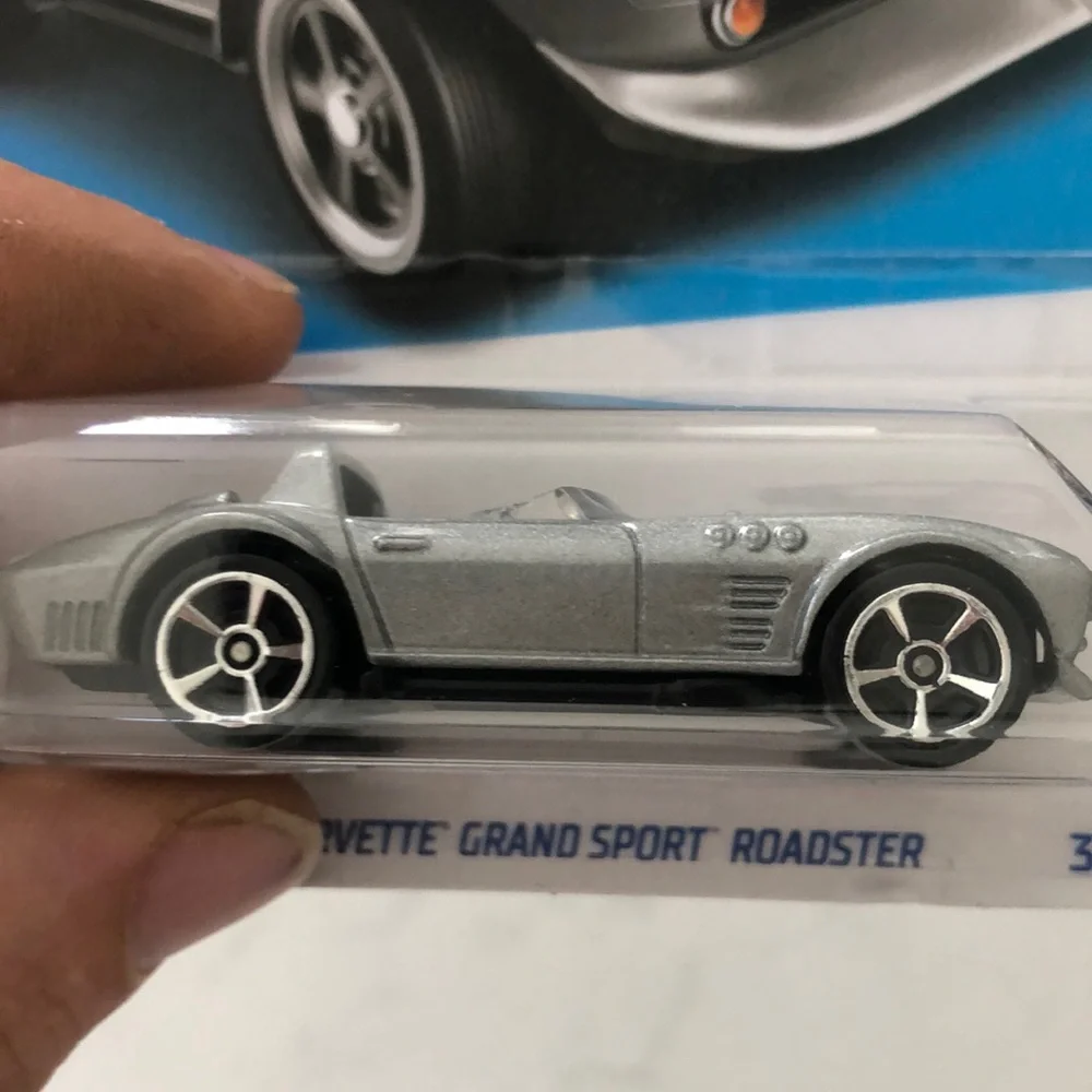 Silver Corvette Grand Sport Roadster